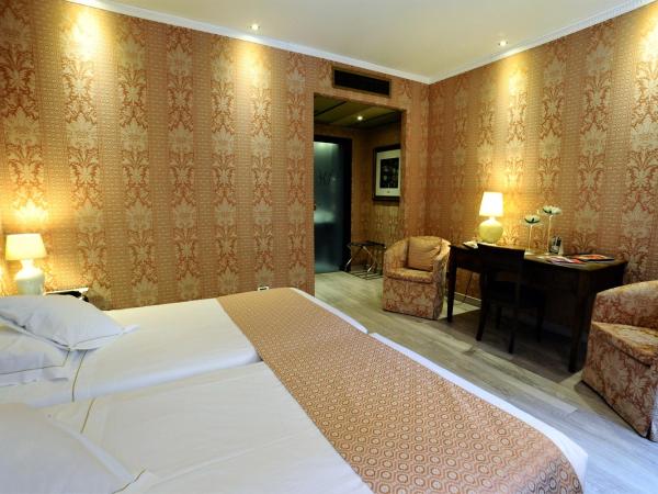 Hotel Pierre Milano : photo 7 de la chambre grande chambre double