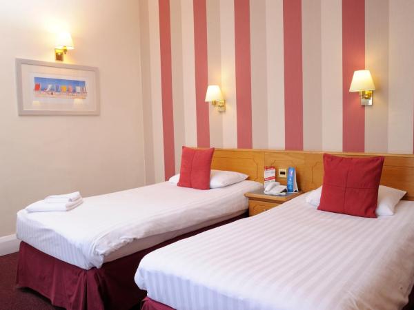 Cliffs Hotel : photo 2 de la chambre chambre lits jumeaux standard