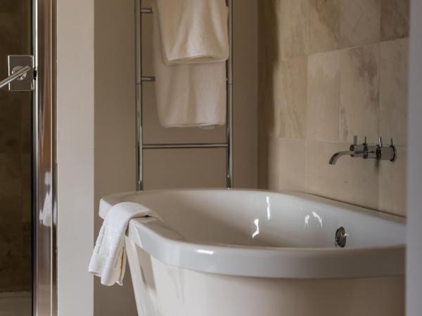 Hotel Una : photo 5 de la chambre usk - hébergement double supérieur