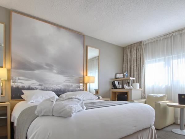 Best Western Plus Paris Orly Airport : photo 6 de la chambre chambre standard lit queen-size