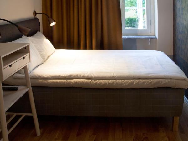 Södra Hotellet : photo 2 de la chambre chambre simple Économique avec salle de bains commune