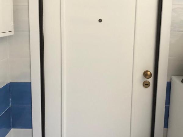 Casa Vacanze Riva Destra : photo 2 de la chambre chambre double standard