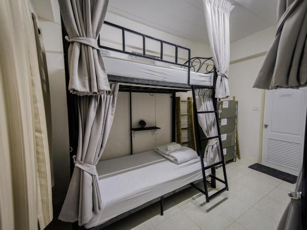 Varada Place : photo 4 de la chambre lit dans dortoir mixte de 6 lits