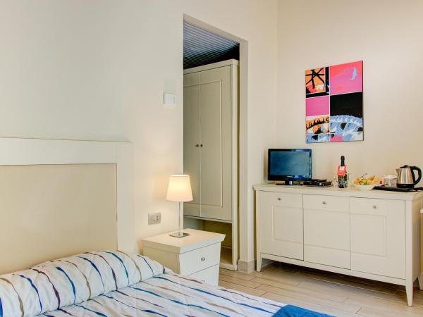 Hotel Ariston and Palazzo Santa Caterina : photo 6 de la chambre chambre simple standard