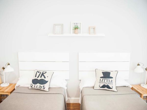 Hotel Smile & Co Hostal Boutique : photo 3 de la chambre chambre lits jumeaux