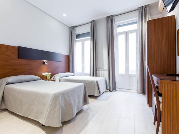 Hostal Cervelo : photo 1 de la chambre chambre lits jumeaux