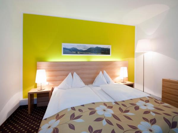 Alphotel Innsbruck : photo 8 de la chambre chambre double ou lits jumeaux avec place de parking