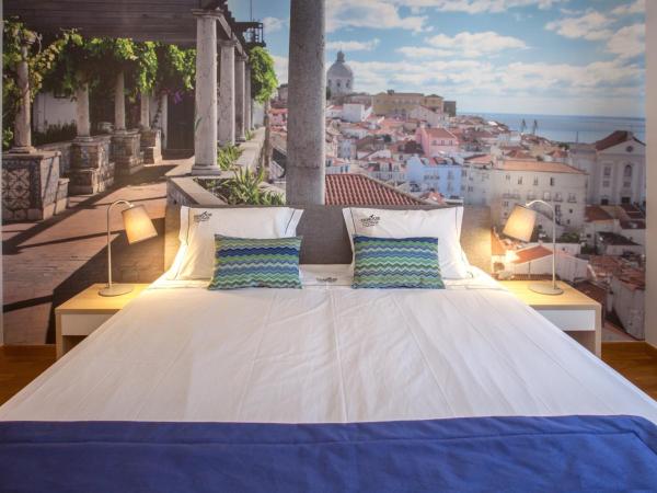 Famous Crows Lisbon Suites : photo 2 de la chambre chambre double avec salle de bains privative - 2ème Étage 