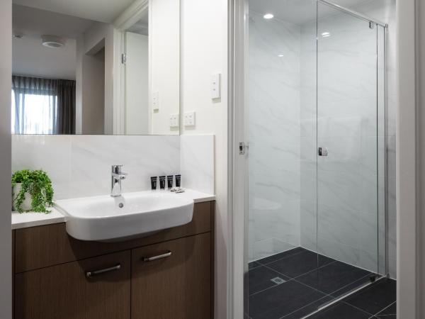 Ascot Budget Inn & Residences : photo 8 de la chambre suite 2 chambres avec cuisine