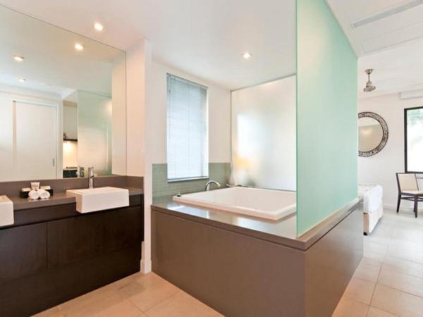 Luxury Apartments at Temple Resort and Spa Port Douglas : photo 4 de la chambre suite studio lit king-size deluxe 1 chambre