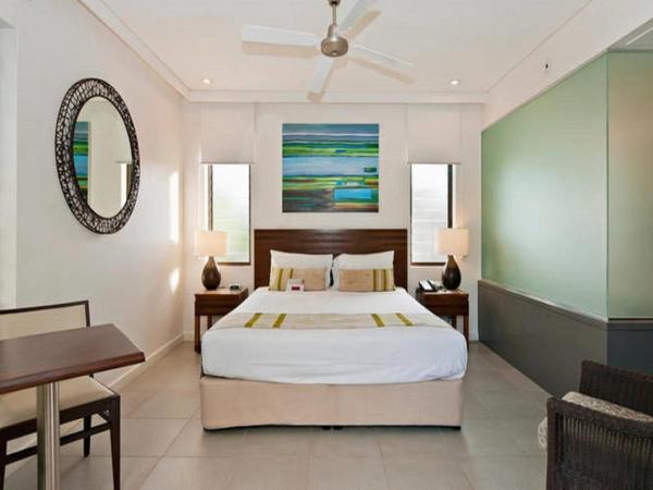 Luxury Apartments at Temple Resort and Spa Port Douglas : photo 8 de la chambre appartement 3 chambres côté lagon