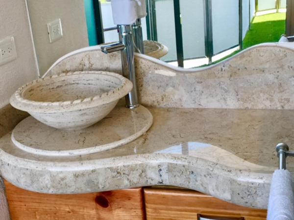 Hotel Blue Star Cancun : photo 2 de la chambre suite lit king-size avec baignoire spa