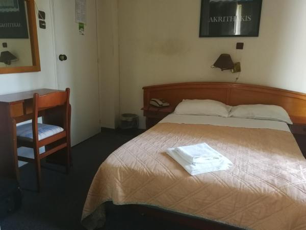 Miramare Hotel : photo 4 de la chambre chambre double avec douche