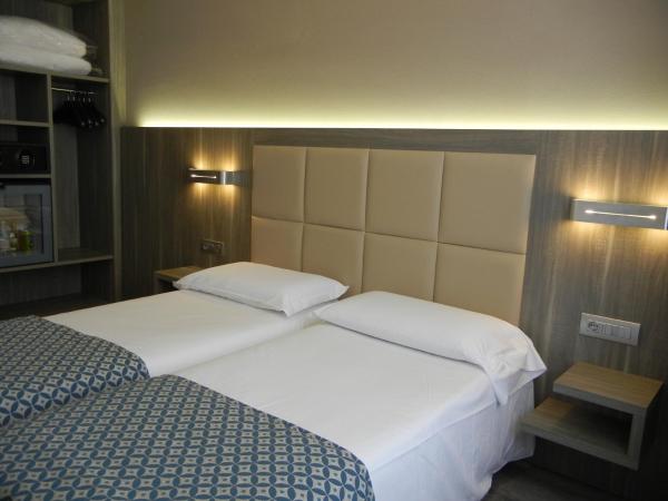 Delle Nazioni Milan Hotel : photo 9 de la chambre chambre lits jumeaux exécutive