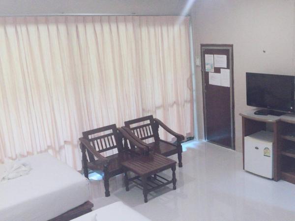 JJ Bungalow : photo 7 de la chambre chambre double ou lits jumeaux standard