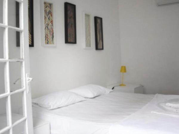 HBB Hostel - Vila Madalena : photo 4 de la chambre chambre double deluxe avec balcon