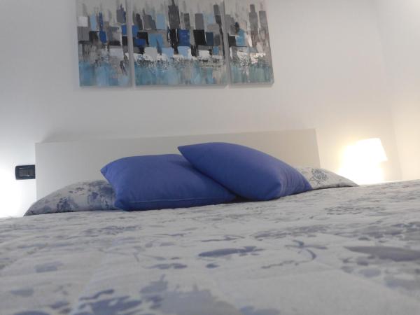 Borgo Antico Rooms Self Check-in : photo 2 de la chambre chambre double avec salle de bains privative extérieure