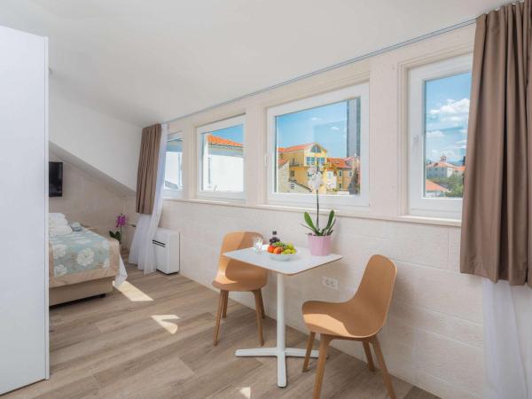 Mediterra Residence : photo 9 de la chambre studio