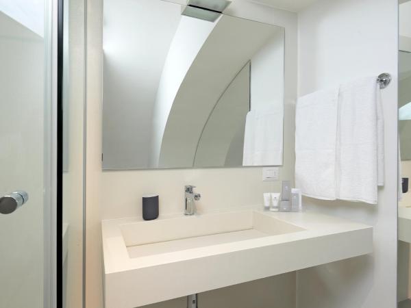 B&Bari, via Cairoli : photo 2 de la chambre chambre familiale