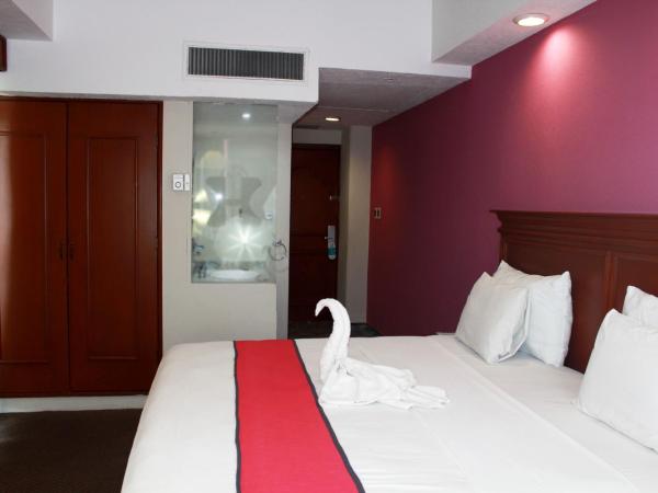 Hotel Lois Veracruz : photo 6 de la chambre chambre lit king-size