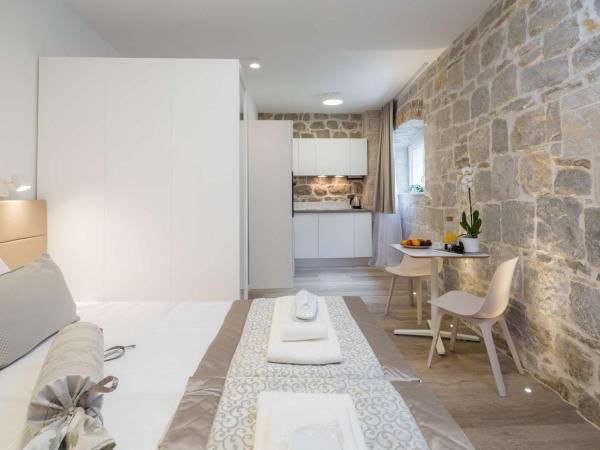 Mediterra Residence : photo 1 de la chambre studio - rez-de-chaussée