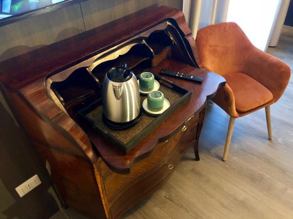 Dimora Augusteo : photo 3 de la chambre appartement avec terrasse