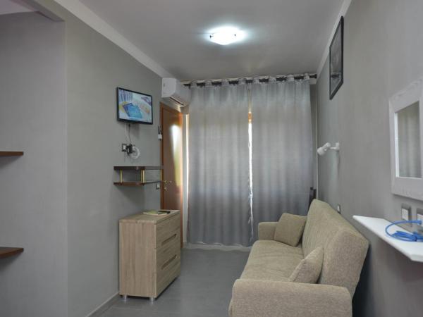 Guest house l'Edera di Gavina apt : photo 4 de la chambre studio