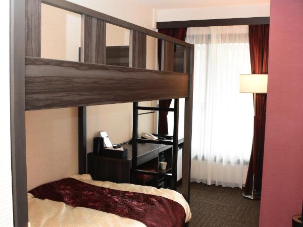 Arima Onsen Koki : photo 4 de la chambre chambre lits jumeaux avec lit superposé