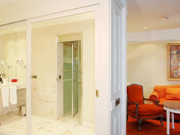 Best Western Premier CMC Girona : photo 3 de la chambre suite junior exécutive