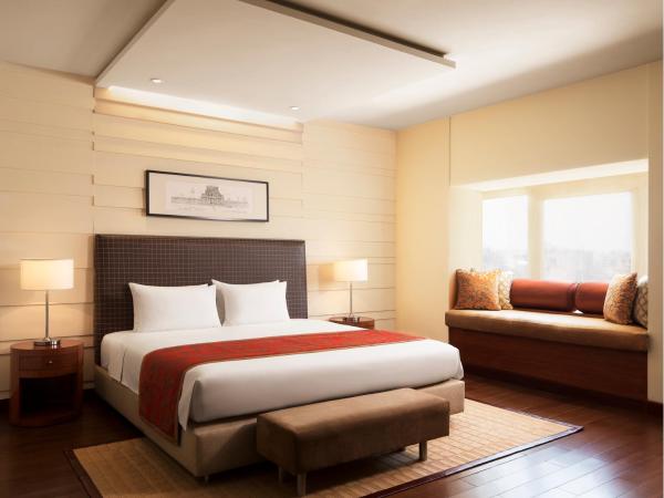 Taj Coromandel : photo 4 de la chambre chambre de luxe avec lit king-size