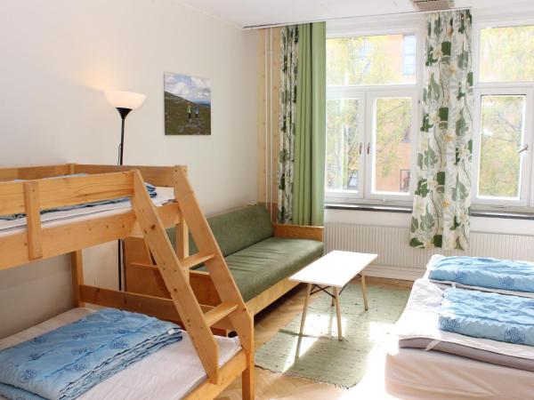 STF Östersund Ledkrysset : photo 3 de la chambre chambre familiale avec salle de bains commune