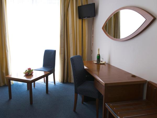 Hotel Marttel : photo 3 de la chambre chambre triple