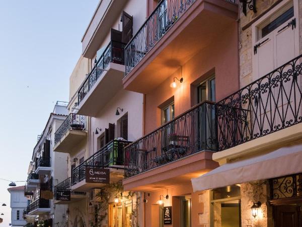 The48suites : photo 2 de la chambre suite supérieure avec balcon