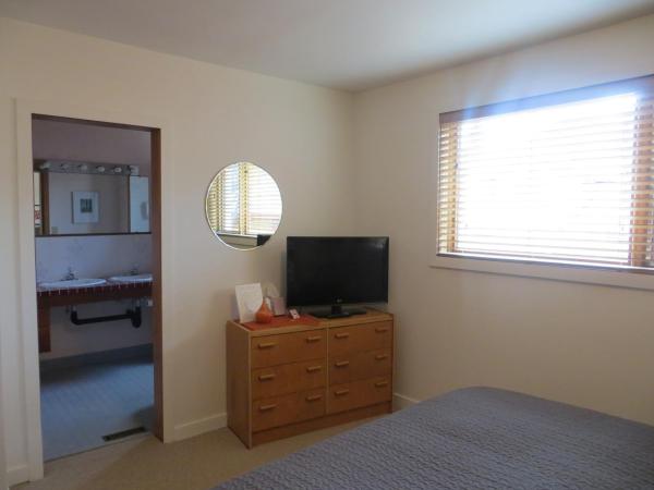 At Wits End B&B : photo 8 de la chambre chambre lit queen-size 
