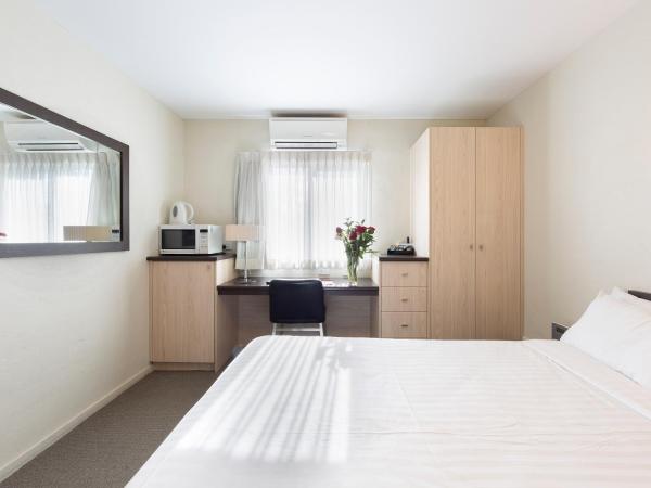 ibis Styles Canberra Tall Trees : photo 5 de la chambre chambre standard lit queen-size