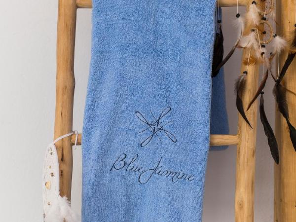 Blue Jasmine Suites : photo 4 de la chambre suiteΙama