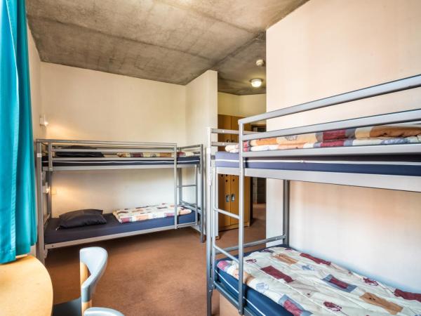Liège Youth Hostel : photo 2 de la chambre chambre quadruple
