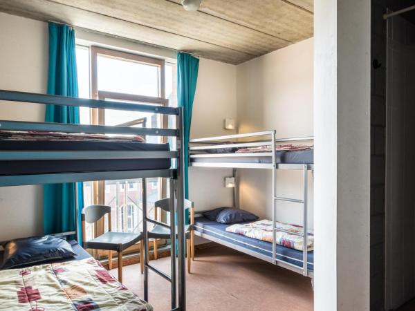 Liège Youth Hostel : photo 3 de la chambre chambre quadruple