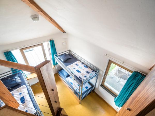 Liège Youth Hostel : photo 7 de la chambre chambre familiale