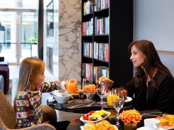 Hotel X Toronto by Library Hotel Collection : photo 4 de la chambre suite 1 chambre