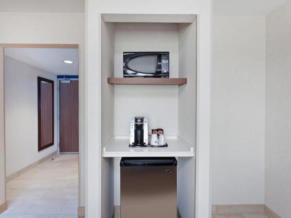 Holiday Inn Express West Los Angeles, an IHG Hotel : photo 2 de la chambre chambre standard