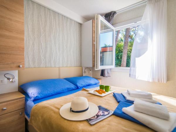 Centinera Resort : photo 10 de la chambre mobile home de luxe