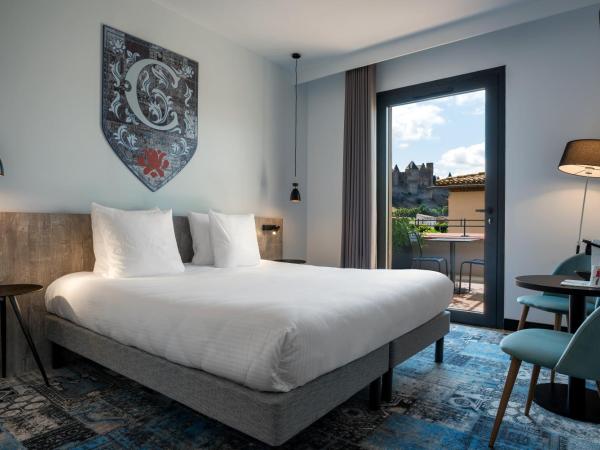 SOWELL HOTELS Les Chevaliers : photo 6 de la chambre chambre double deluxe avec vue sur château