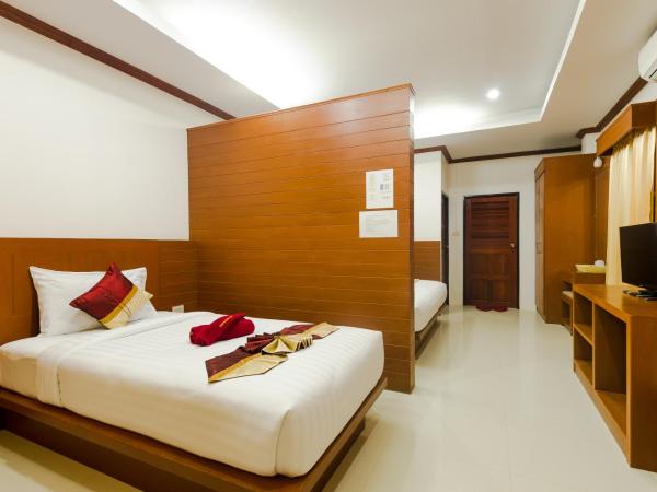Sleep In Lanta Resort : photo 8 de la chambre chambre triple supérieure