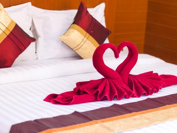 Sleep In Lanta Resort : photo 4 de la chambre chambre triple supérieure