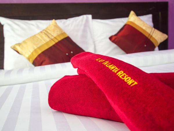 Sleep In Lanta Resort : photo 6 de la chambre chambre double standard avec ventilateur