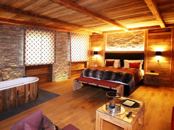 Amber Ski-in/out Hotel & Spa : photo 1 de la chambre chambre double deluxe avec balcon