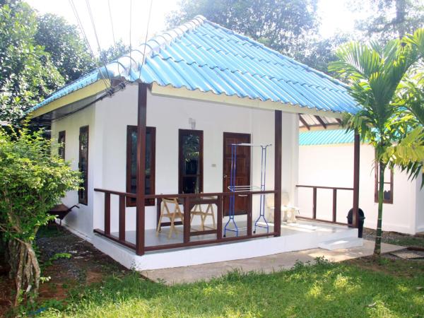 Tropical Paradise Leelawadee Resort : photo 2 de la chambre maison de vacances