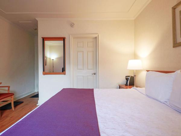 Hotel St-Denis : photo 3 de la chambre chambre lit king-size