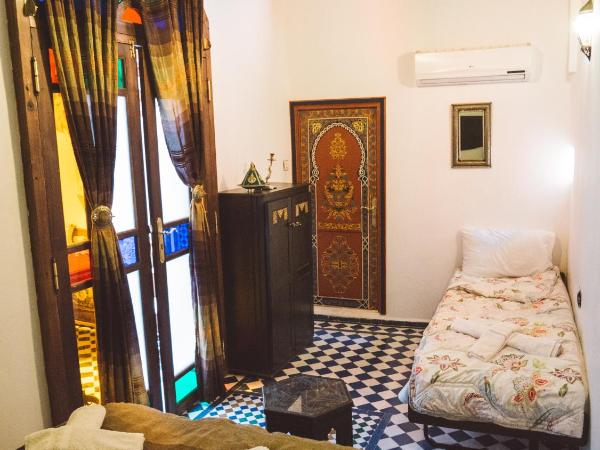 Dar Chrif Idrissi : photo 7 de la chambre chambre triple standard